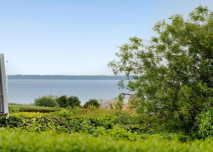 Vakantiehuis 3 Bedroom Stunning In